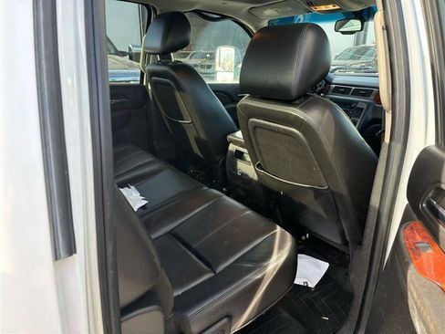 Used 2010 GMC Sierra 2500 SLT image 11