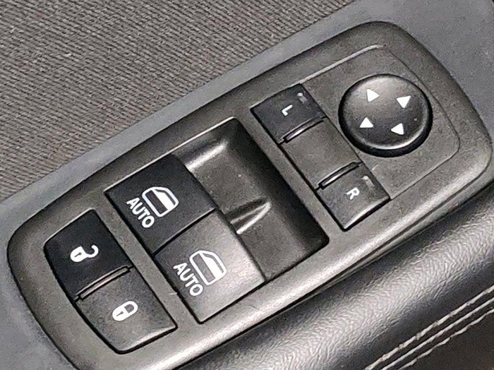 Used 2022 Dodge Challenger SXT w/ Blacktop Package RWD image 27