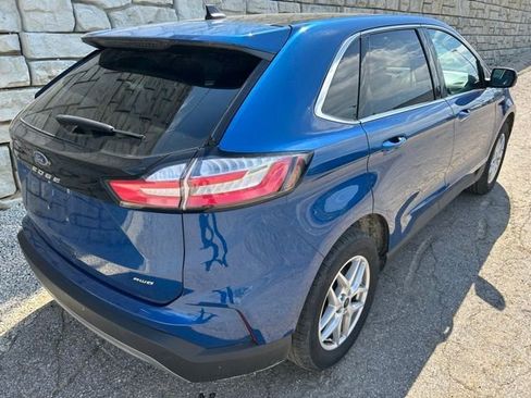 Used 2024 Ford Edge SEL w/ Convenience Package AWD/4WD image 5