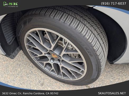 Used 2016 Porsche Macan S image 36