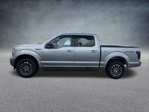 Used 2020 Ford F150 XLT w/ Equipment Group 302A Luxury AWD/4WD image 11