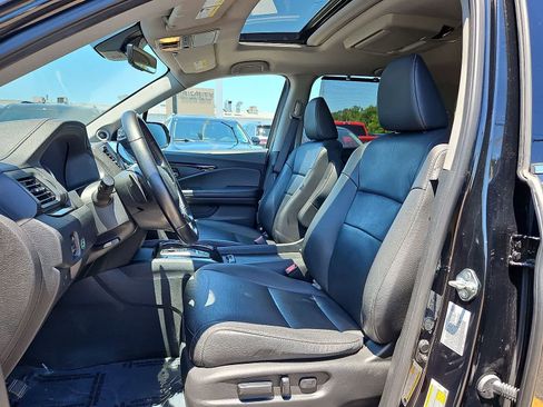 Used 2021 Honda Pilot Touring image 26