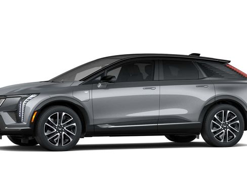 New 2026 Cadillac Optiq Sport 1 w/ LPO, Floor Liner Package AWD/4WD image 30