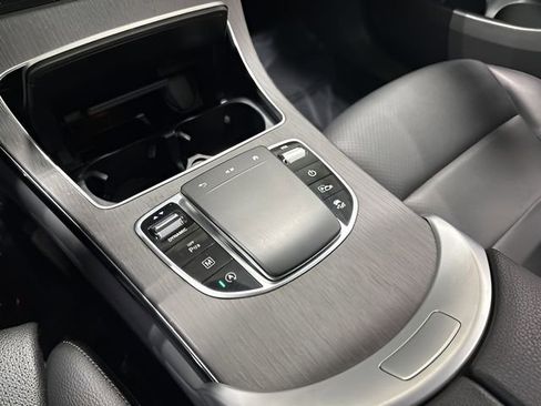 Certified 2022 Mercedes-Benz GLC 300 4MATIC image 27