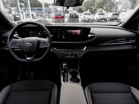 New 2025 Buick Envista Preferred w/ Convenience I Package image 16