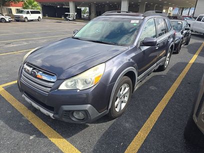 Used 2014 Subaru Outback 3.6R Limited w/ Moonroof Package