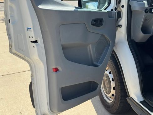 Used 2016 Ford Transit 250 148 Low Roof RWD image 10
