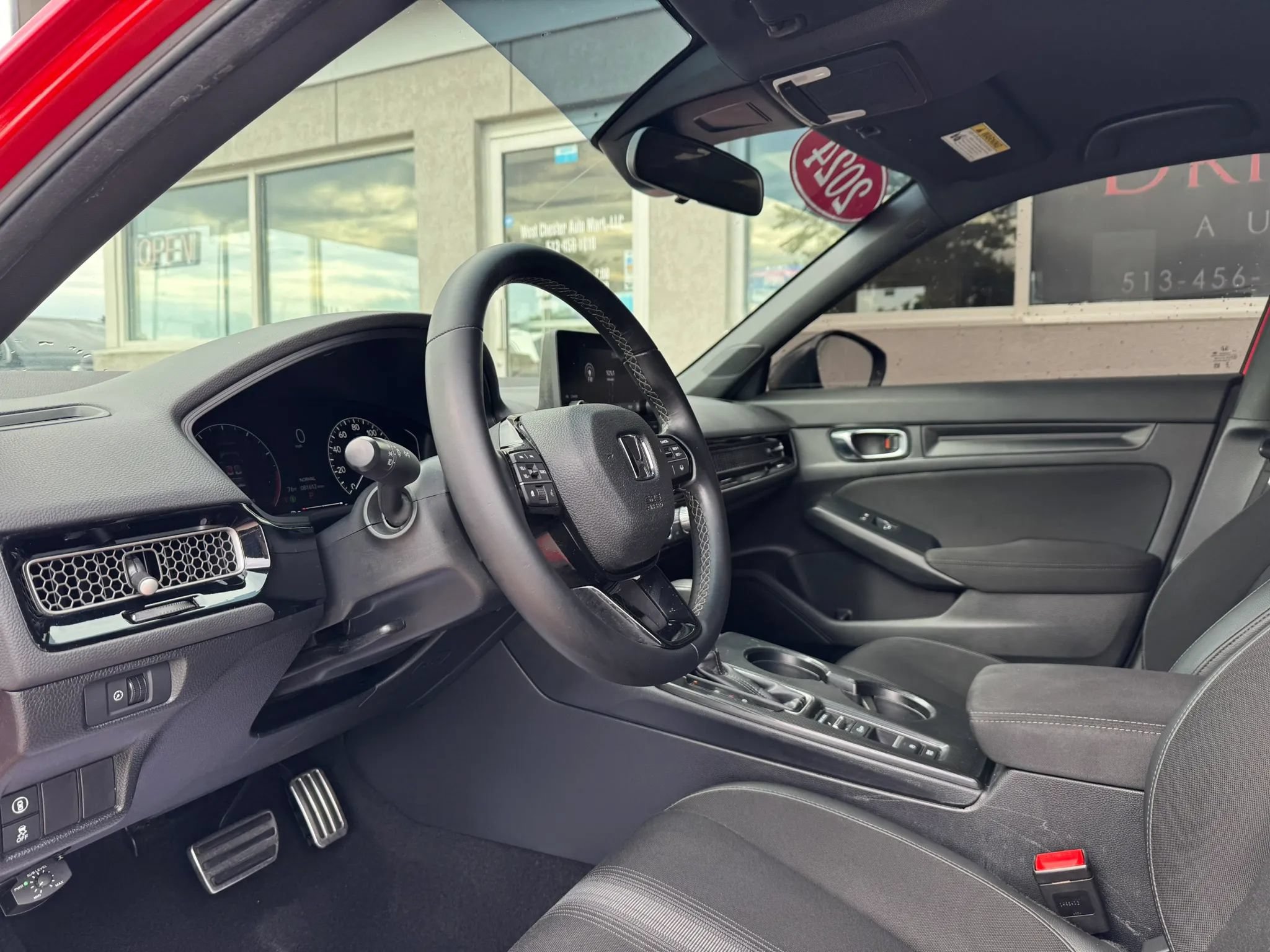 Used 2024 Honda Civic Sport image 8