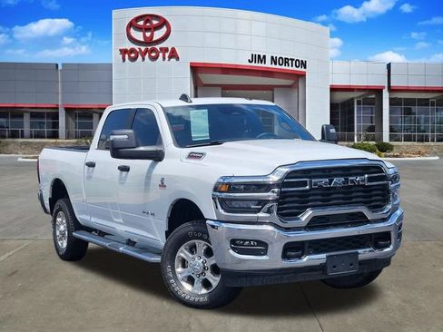 Used 2025 RAM 2500 Big Horn AWD/4WD image 1