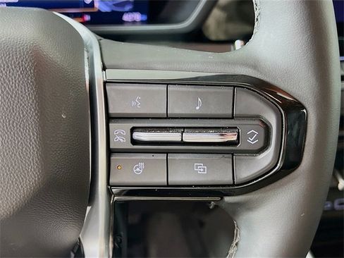 Used 2026 Chevrolet Colorado Trail Boss image 31