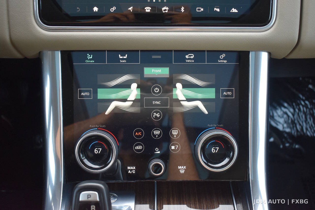 Used 2018 Land Rover Range Rover Sport HSE AWD/4WD image 26