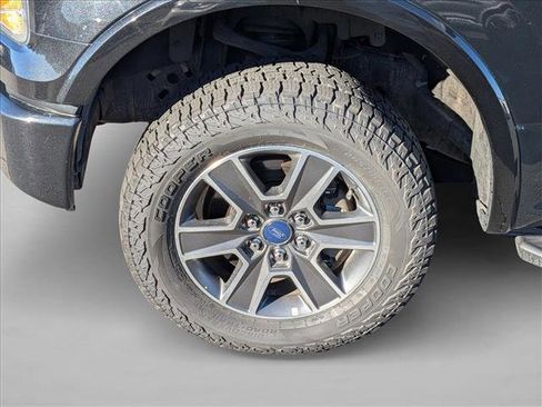 Used 2015 Ford F150 XLT w/ Equipment Group 301A Mid image 15