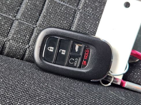 Used 2024 Honda HR-V Sport image 28