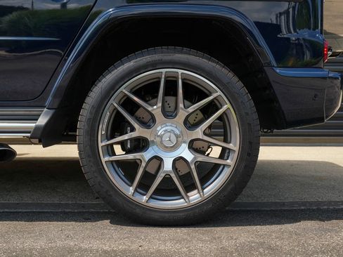 Used 2026 Mercedes-Benz G 63 AMG 4MATIC image 13