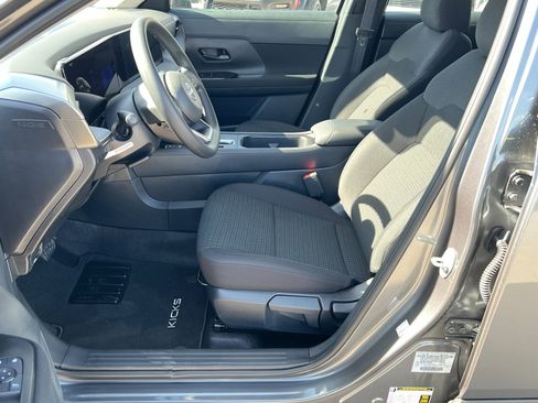 New 2026 Nissan Kicks S image 17