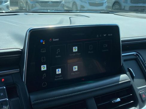 Used 2022 GMC Yukon XL AT4 AWD/4WD image 14