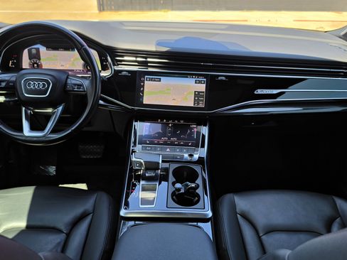 Used 2020 Audi Q7 3.0T Premium Plus w/ Premium Plus Package AWD/4WD image 37
