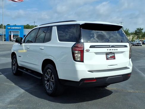 Used 2024 Chevrolet Tahoe Z71 w/ Luxury Package AWD/4WD image 17