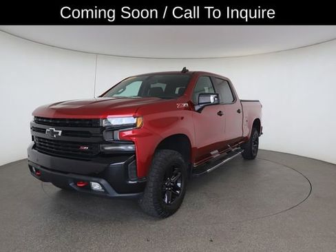 Used 2021 Chevrolet Silverado 1500 LT Trail Boss w/ Convenience Package II AWD/4WD image 2