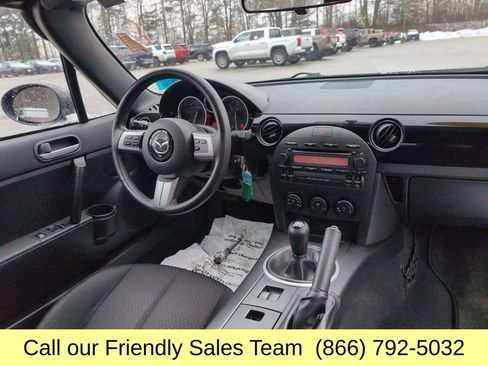 Used 2006 MAZDA MX-5 Miata Touring RWD image 14