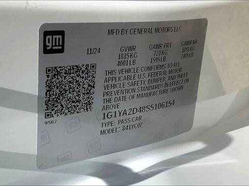 Used 2025 Chevrolet Corvette Stingray Coupe w/ 1LT image 35