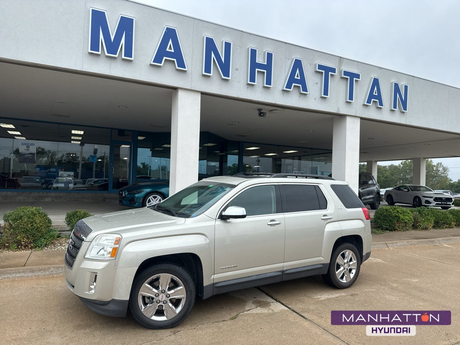 Used 2015 GMC Terrain SLT w/ Chrome Edition FWD image 1