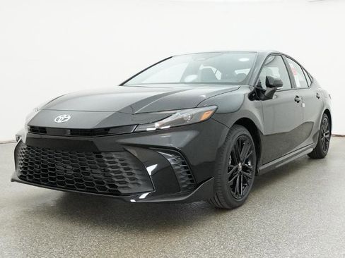 New 2026 Toyota Camry SE FWD image 19