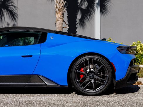 Used 2022 Maserati MC20 Coupe image 15