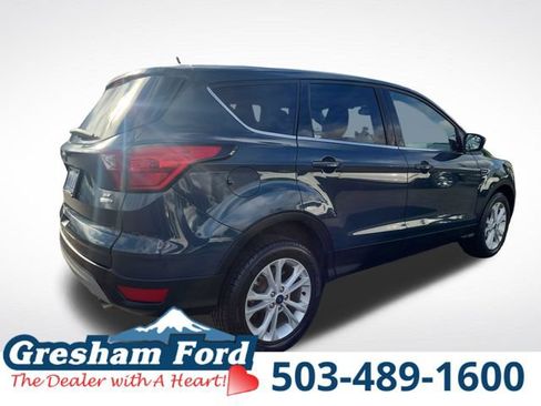 Used 2019 Ford Escape SE AWD/4WD image 9