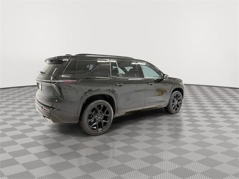 New 2026 Chevrolet Traverse RS w/ LPO, Floor Liner Package image 11