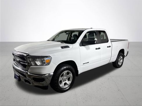 Used 2019 RAM 1500 Tradesman image 2