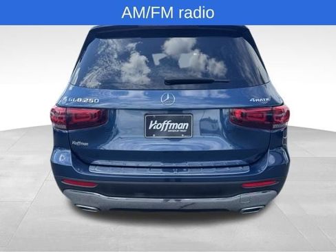 Used 2022 Mercedes-Benz GLB 250 4MATIC image 4