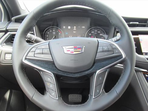 New 2026 Cadillac XT5 Premium Luxury w/ Driver Assist Package AWD/4WD image 21