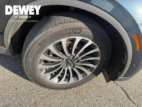 Used 2021 Lincoln Aviator Reserve w/ Equipment Group 201A AWD/4WD image 43