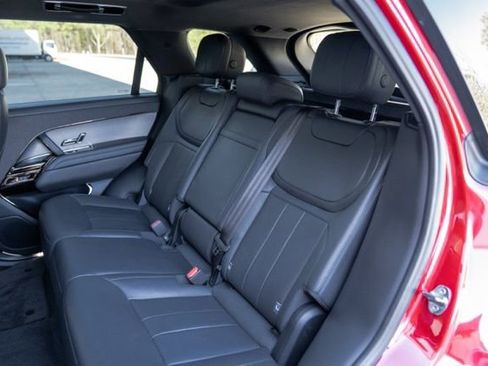 Used 2024 Land Rover Range Rover Sport SE image 38