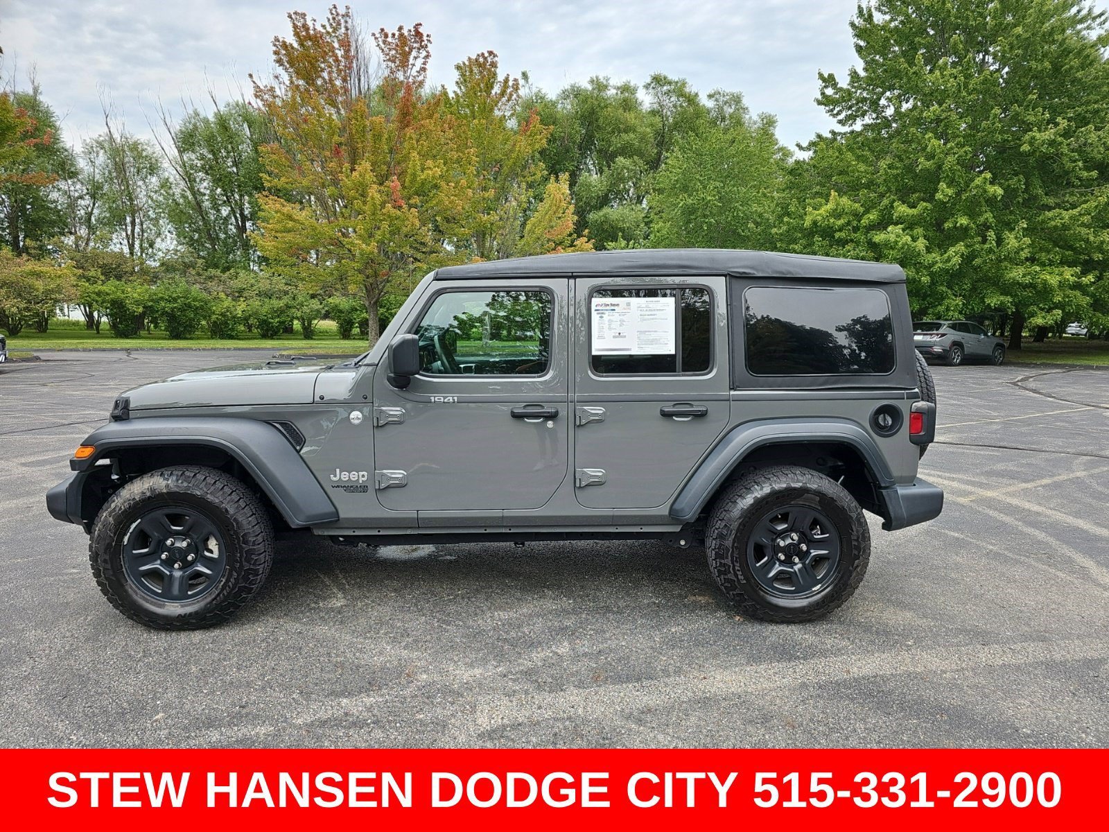 Used 2018 Jeep Wrangler Unlimited Sport AWD/4WD image 1