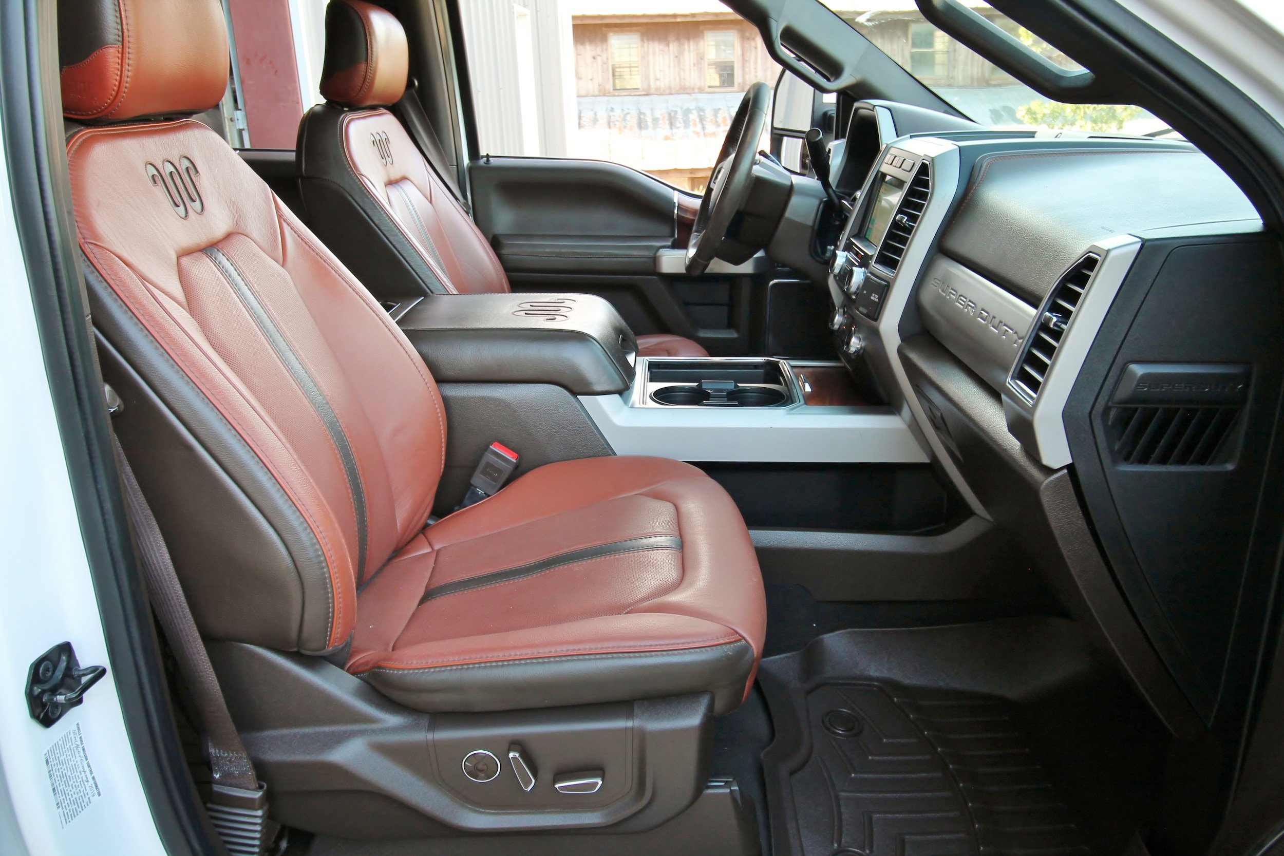 Used 2019 Ford F350 King Ranch w/ King Ranch Ultimate Package AWD/4WD image 45
