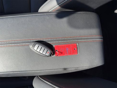 Used 2024 Nissan Altima 2.5 SR w/ SR Premium Package image 22