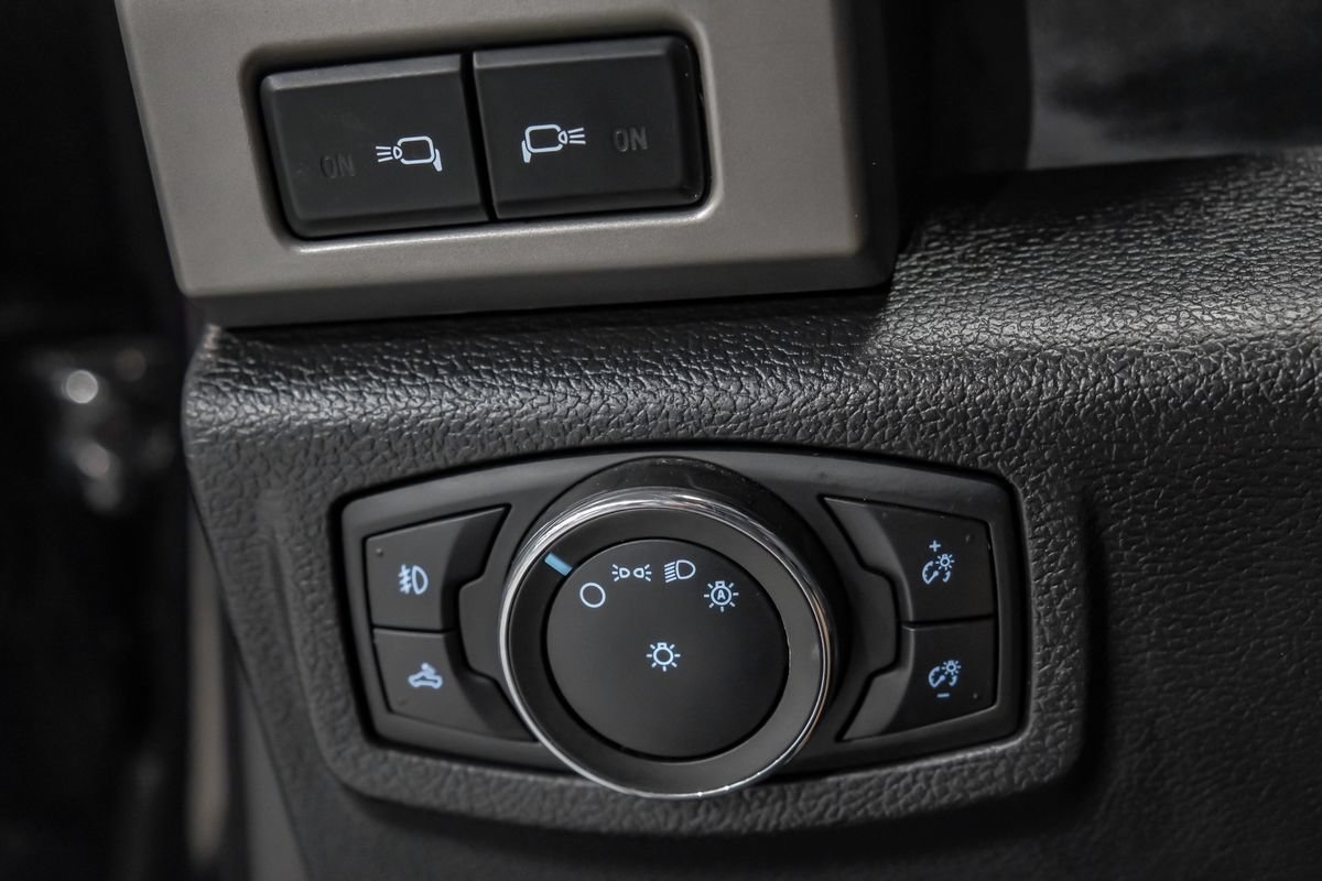 Used 2021 Ford F250 Lariat AWD/4WD image 30