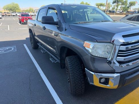 Used 2016 Toyota Tundra SR5 AWD/4WD image 2