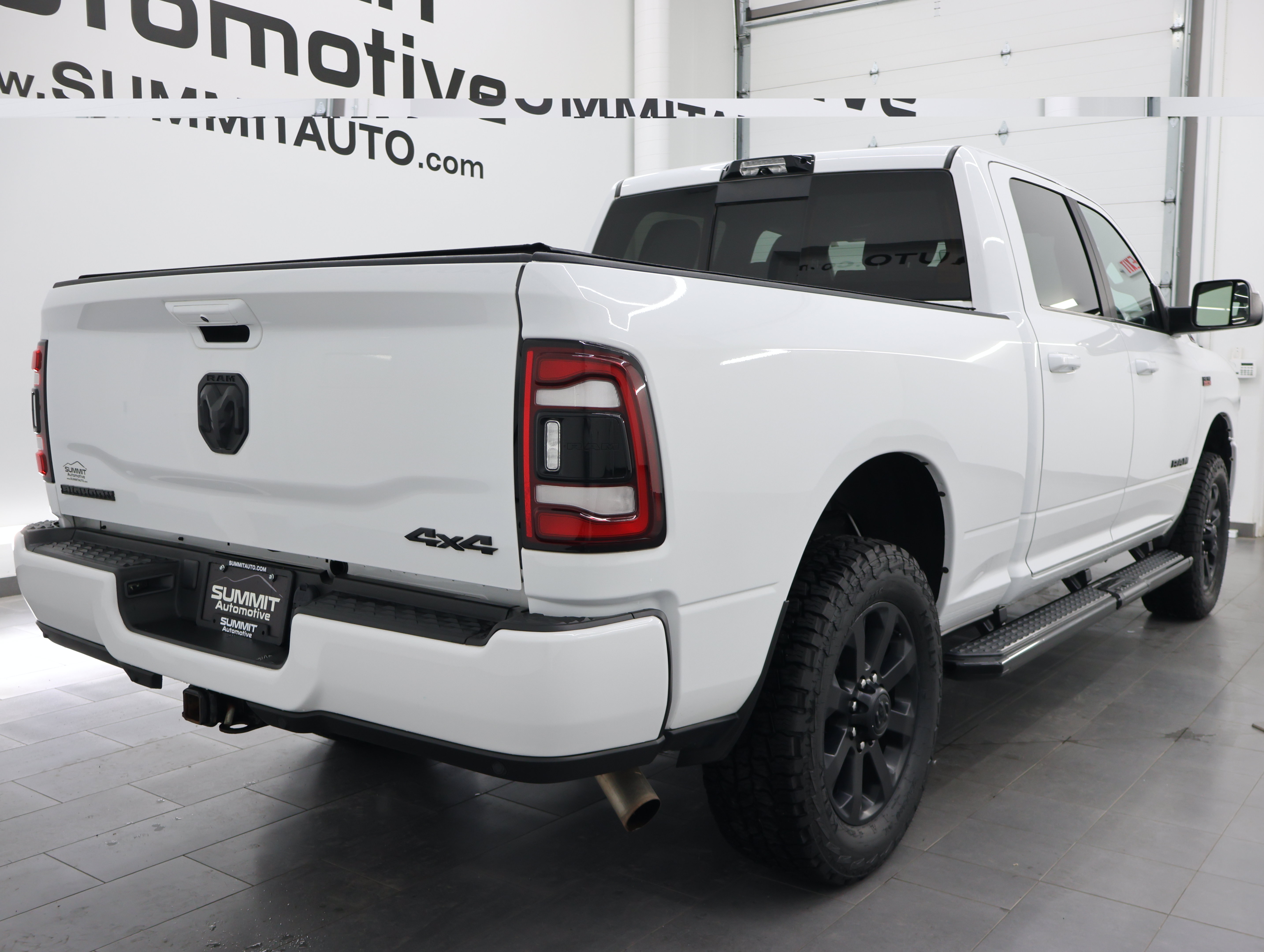 Used 2022 RAM 2500 Big Horn w/ Level C Equiment Group AWD/4WD image 4