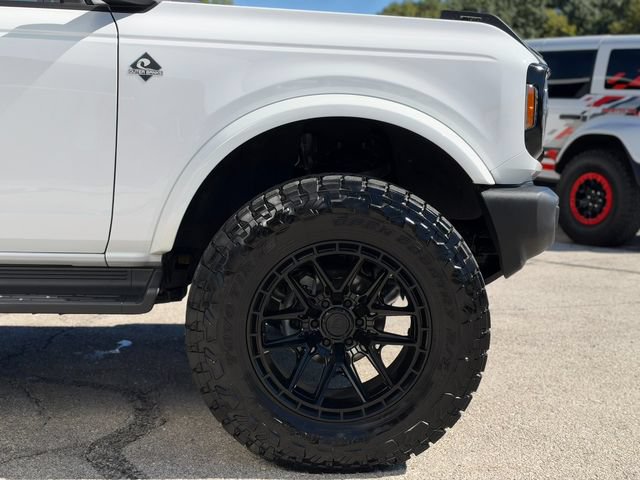 Used 2025 Ford Bronco Outer Banks AWD/4WD image 9