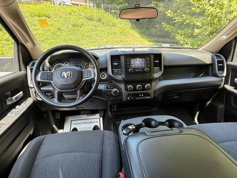 Used 2019 RAM 2500 Tradesman AWD/4WD image 9