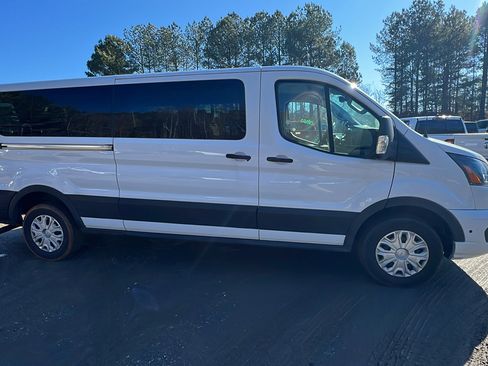 Used 2024 Ford Transit 350 XLT image 7