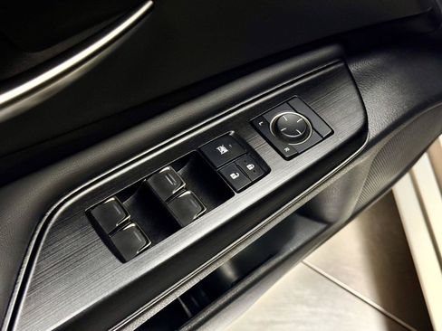 Used 2021 Lexus ES 300h w/ Accessory Package 2 FWD image 14
