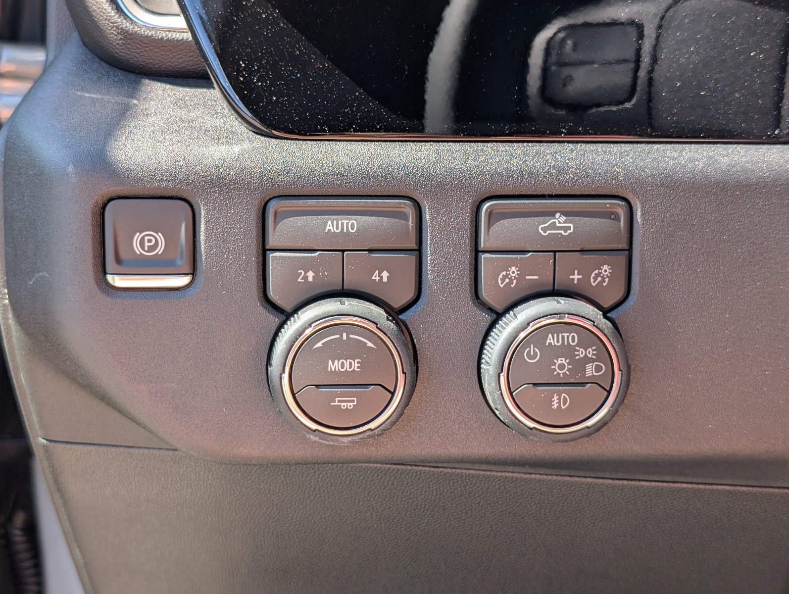 New 2026 Chevrolet Silverado 1500 RST w/ LPO, Liner Protection Package AWD/4WD image 26