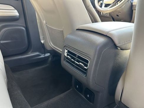 Certified 2024 Lincoln Corsair AWD w/ Equipment Group 101A image 39