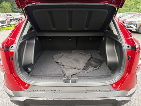 Certified 2024 Hyundai Kona SEL AWD/4WD image 13