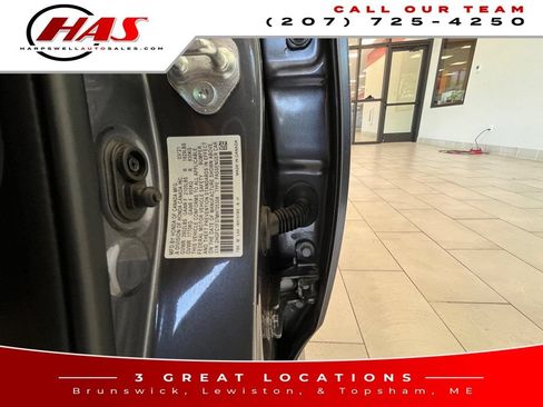 Used 2021 Honda Civic EX image 17