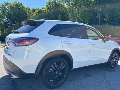 Certified 2026 Honda HR-V Sport image 4